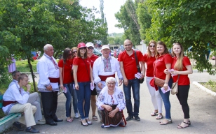INVAZIA BULINELOR ÎN ANENII NOI SI CĂUȘENI!